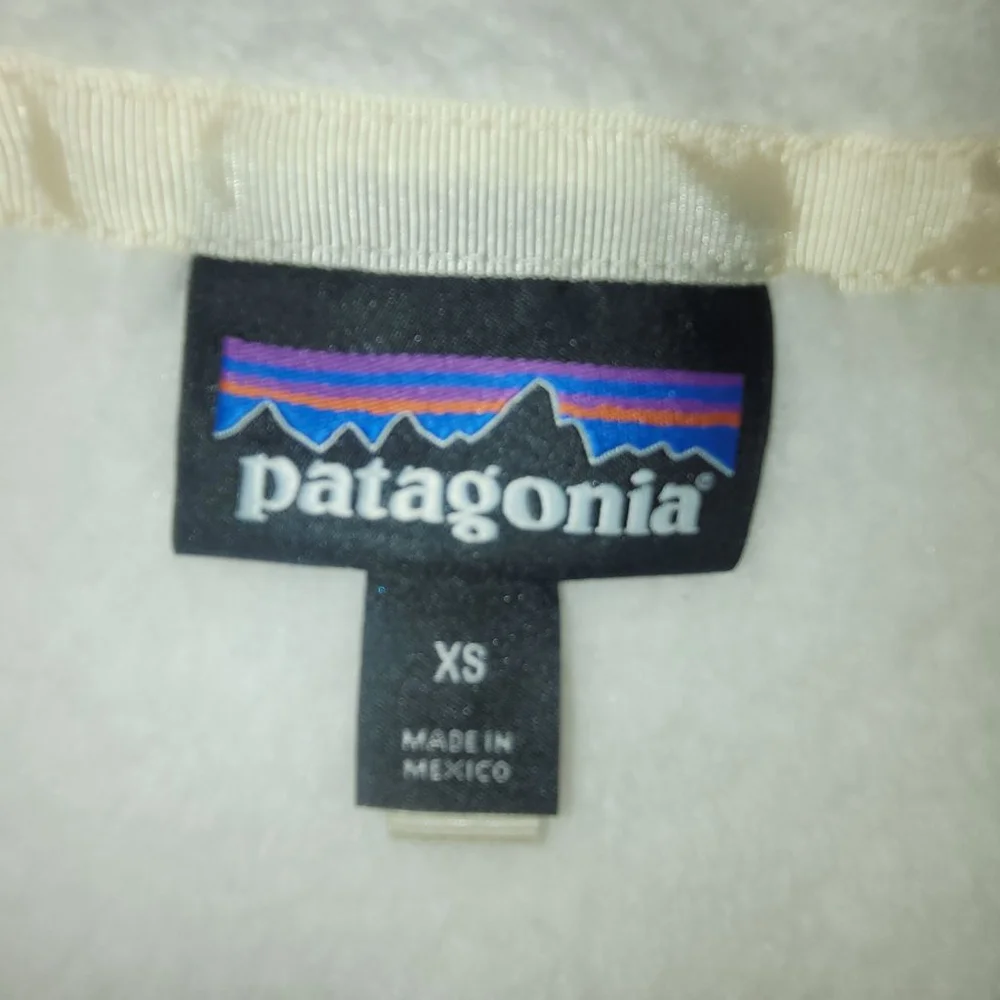 Women's Patagonia Off-White Fleece Snap-T Pullover Sweatshirt XS - Picture 6 of 7